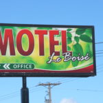 Motel saint-pamphile propose 23 unités d'hébergement, toutes munies d'une salle de bain privée, d'un téléviseur et d'un téléphone. chambres climatisées, avec petit réfrigérateur et/ou une cuisinette. les animaux de compagnie sont acceptés. propriétaire: mélanie jalbert 243 rue principale st-pamphile qc&nbsp; g0r 3x0 (418) 356-3183 &nbsp; 